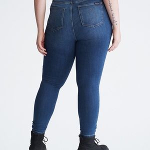 Calvin Klein high rise jegging